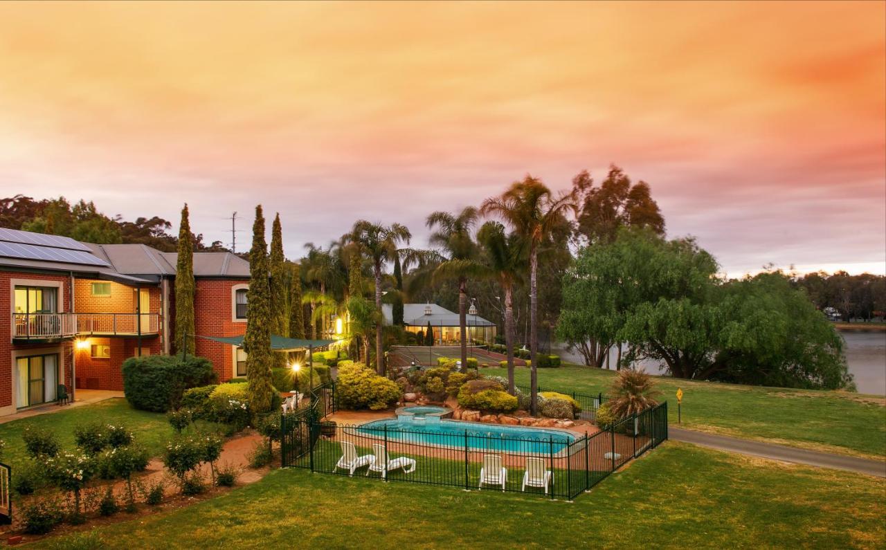 Clare Country Club Hotel Exterior foto